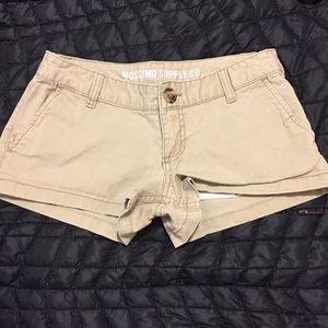 khaki shorts
